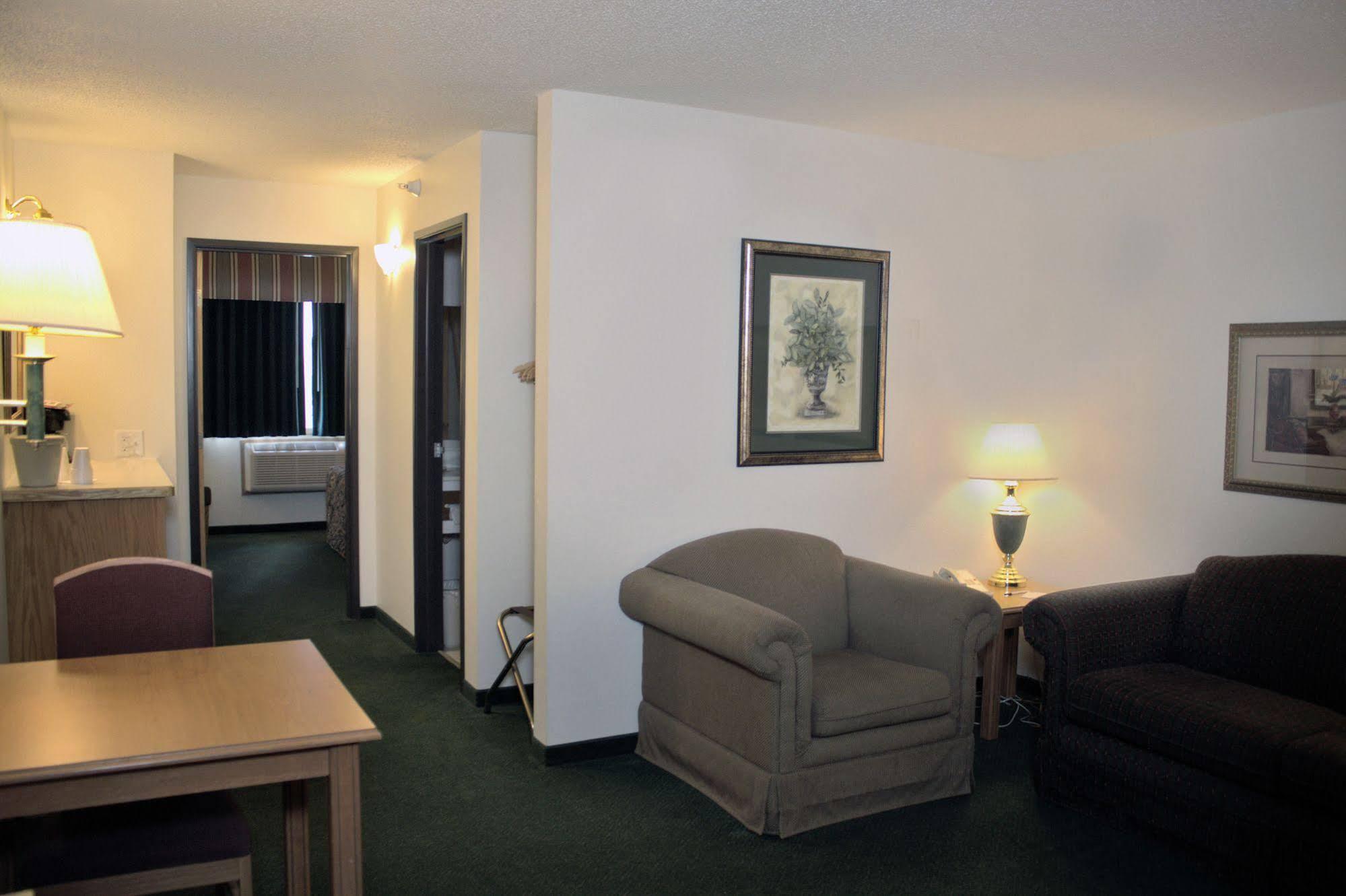Americas Best Value Inn Annandale Eksteriør bilde